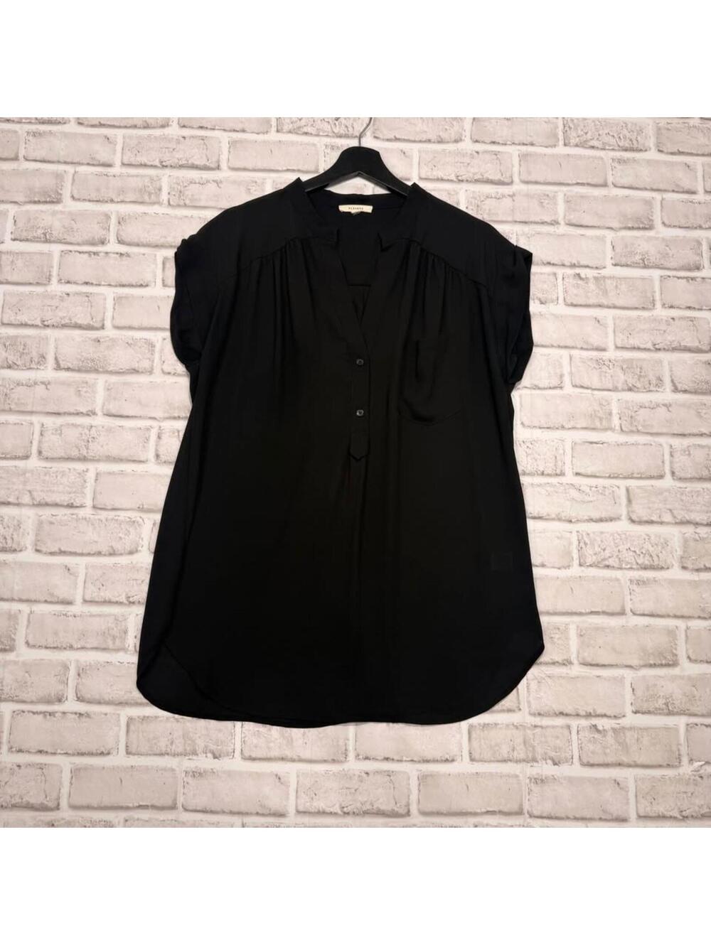 Pleione Black Cap Sleeved 1/2 Button Blouse Women's M